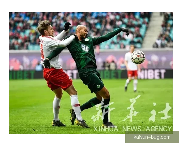 德甲沃尔夫斯堡球迷表现火热，团队氛围氤氲竞争力增强